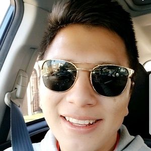 Meet your Posher, Cristian